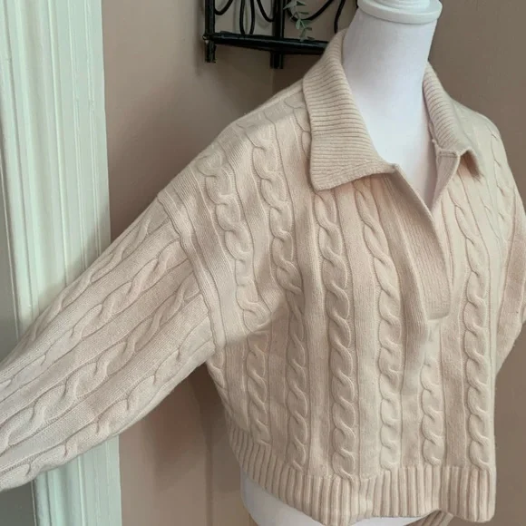 Sunday Best V-Neck Cable Knit Sweater in blush pink Medium Scandi Girl cozy - Picture 2 of 10